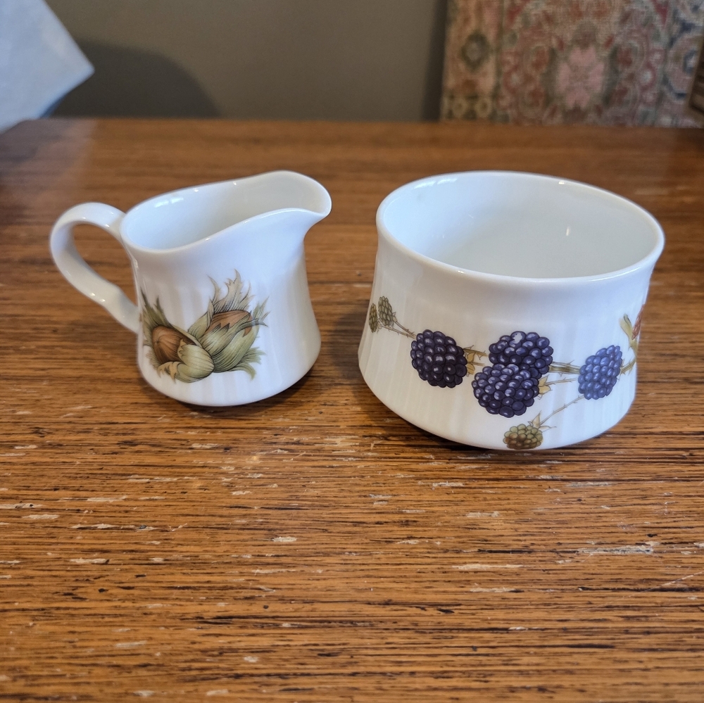 Royal Worcester Evesham Gold Fluted Creamer And Sugar Bowl